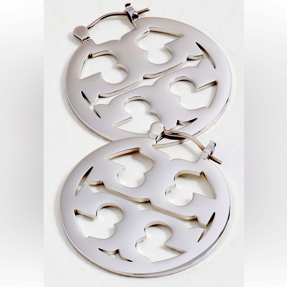 Tory Burch Large Silver Miller Logo Hoop Earrings - Picture 2 of 9